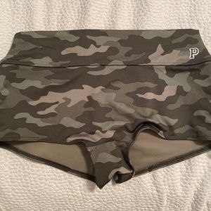 Victorias secret PINK ultimate camo spandex